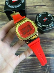 120金牛踏福大G大利明星同款casio旗舰店牛年限定款卡西欧GSHOCK2021辛丑年将至牛年限定制腕表再次以潮流态度诠释中国年味儿GM5600cx以经典方形表款为蓝本将象征新春的红色与金色融入腕表为方形的硬朗型格加持另类潮酷态度喜庆又张扬表壳纵径496mm表壳横径432mm防震电子荧光照明秒表每日闹铃全自动日历24小时时制原单品质非市场通货字面原版一比一