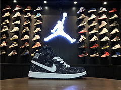 乔丹AirJordan超Aaj1AJ1乔丹1代乔丹1乔1AJ1乔丹1代系列LouisVuittonxAirJordan乔1联名LV深蓝4046