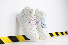 乔丹AirJordan超级AAJ1aj1乔丹1代乔1乔丹1代中帮系列AirJordan1WMNSCandy货号555112035乔1鸳鸯糖果米黄3639